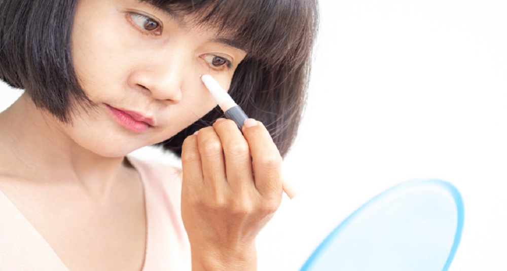 Avoid These 7 Mistakes with Eye Concealers in Singapore